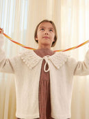 Sandnes Opskrift / 2401 Mykt til Barn/ Nr. 7 Lily Blouse Junior