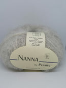 Lys grå Nanna